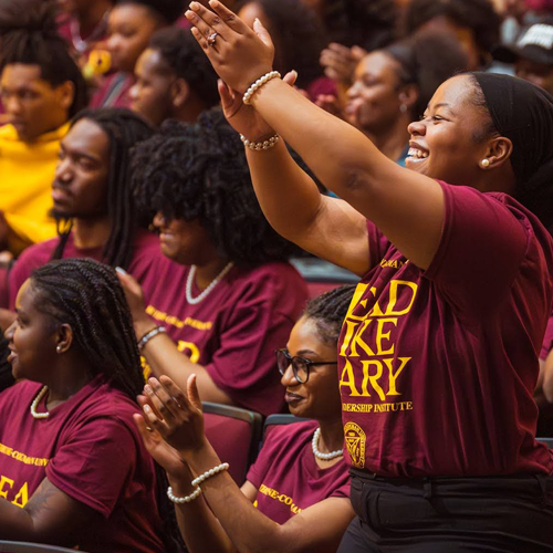 Student-Leaders Learn to 'Lead Like Mary' in Inaugural University Institute