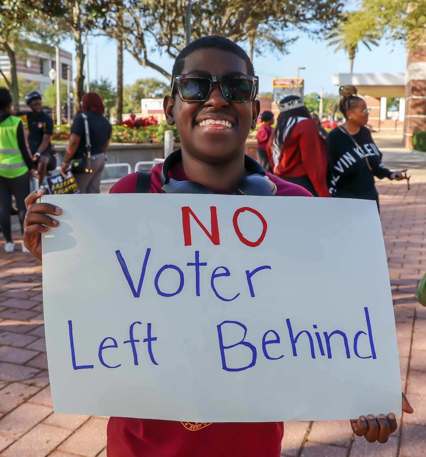 Students 'March Like Mary' in Campus Voter Registration Drive