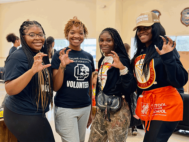 B-CU Celebrates Day of Service with Home Depot's "Retool Your School"